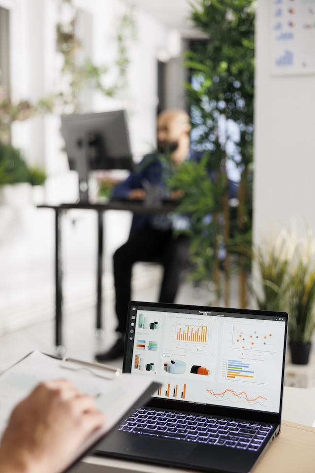 Market research statistics graphs on laptop screen in start up company business office. Employee analyzing financial performance chart and metrics on portable computer in coworking space SSUCv3H4sIAAAAAAAAA41Ry47bMAz8F50tQJb1zK8seqAlKhHiWIEld9sG/vdSWS96rU6cITUkhy+WI7swAdo5IQ2Xo3ZcCRM5GBy5MxrUNE6TCYoNLEJDdiHYOWmtdF4JegOboebALi+Wl2WvbYOWy8oulNlwjbi9Q4y5lS3DQugYWG3Q9oqVvhEKpH2l7Bt/6328Ok8DUvO6zz04hv/kfgwMrriG313/6IMsCO92HyykJFEBcDPbyJVRlnuXHE/eJiW0VM4kkrpfyy8b/9TkCaQQjLZGceWlpT9T5A5i4DgaozSMDsGw7oSEmEziHgSVzV5x0GbkwrhJ6y5ubS9DVFoAcjdGIMdJ0nugCYRUckIlZjExWuH+2XB7nB6VdutW0rJlX9tGm7HR9sMspTxhXug4CZaKA7tBrVQTT4L+Prcc8no9zaYblcdXvJbWTXlb10q453h2+7rPLRPbW73Y/lwKRIxnep8fubVvuOHPjJ//qo/j+AshogNIXQIAAA==